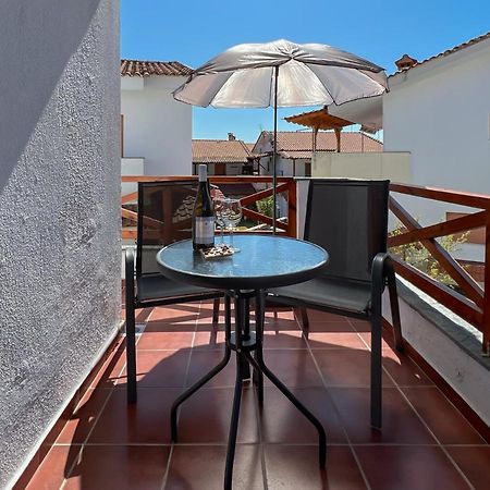 Joseph Village Apartments Фурка Екстериор снимка