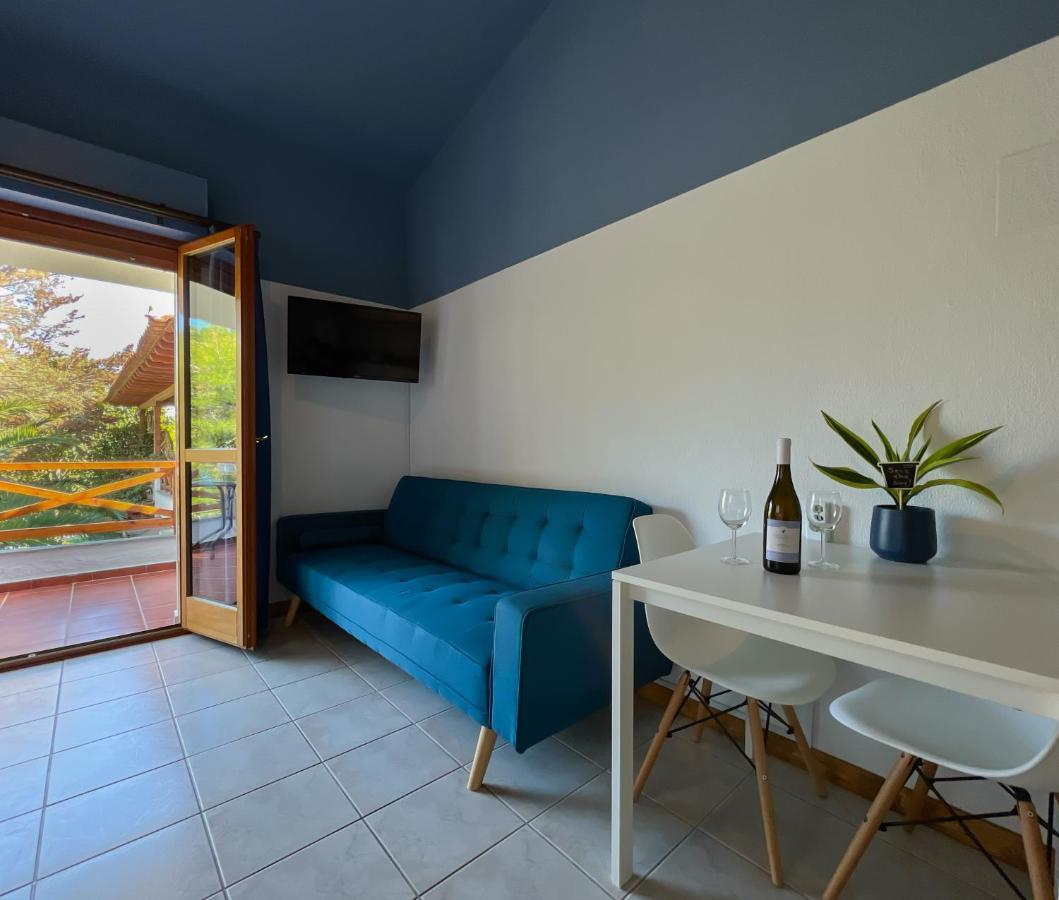 Joseph Village Apartments Фурка Екстериор снимка