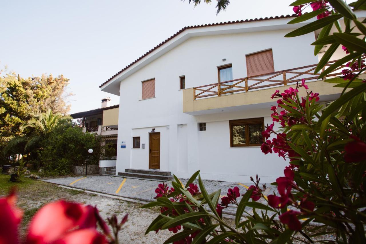 Joseph Village Apartments Фурка Екстериор снимка