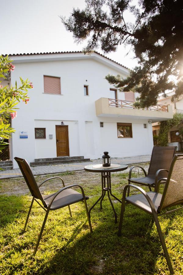 Joseph Village Apartments Фурка Екстериор снимка